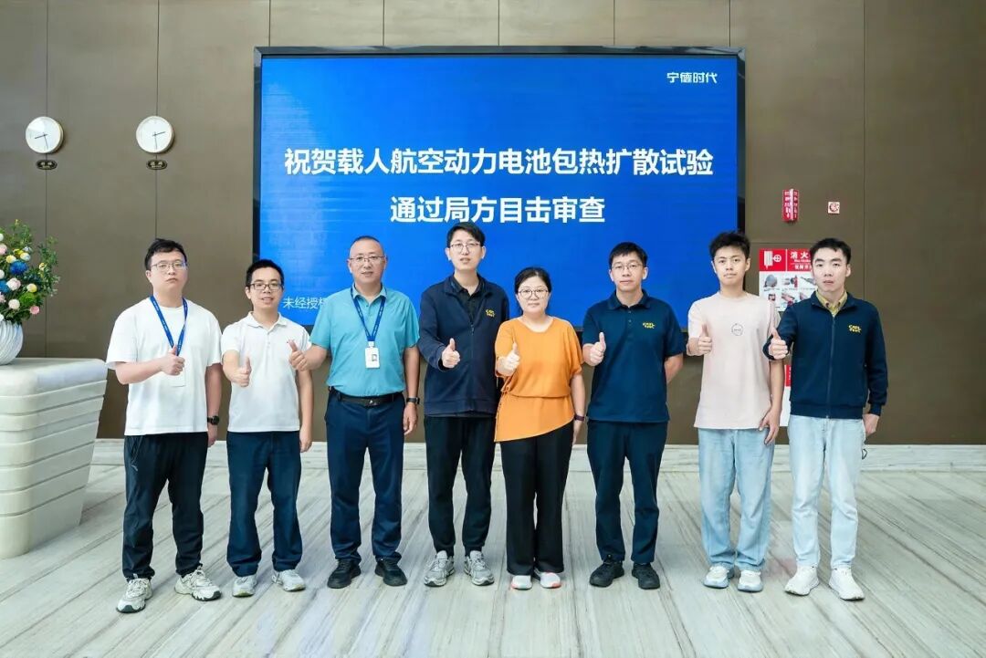 1-260QGH423b5.jpg